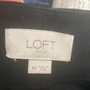 Loft  10 women’s slacks, skinny size